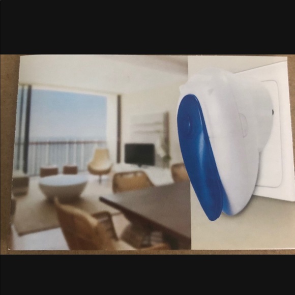 New In Box-Wireless Doorbell Kit-Waterproof - Picture 1 of 3